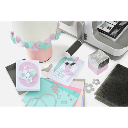 Nueva Big Shot de Sizzix White & Gray