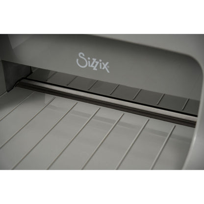 Nueva Big Shot de Sizzix White & Gray